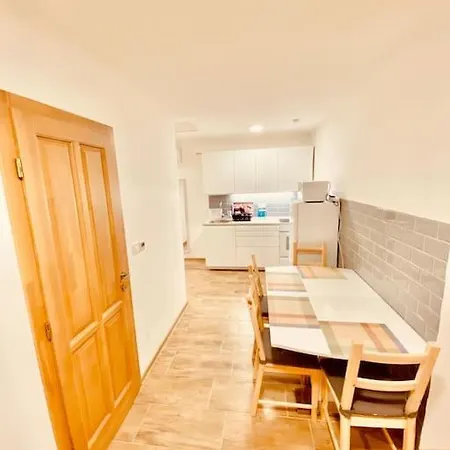 Lemon Premium Apartment